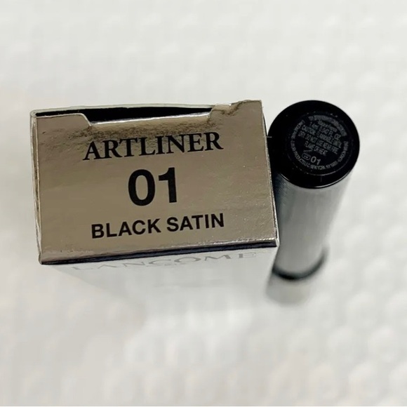 Lancome Artliner Gentle Felt Eyeliner Bold Line 01 Black Satin 1.4ml NEW - Picture 3 of 3